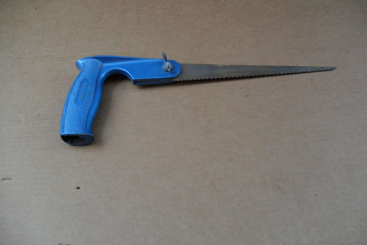 Klein USA No. 702 Metal Handle Key Hole Saw $15