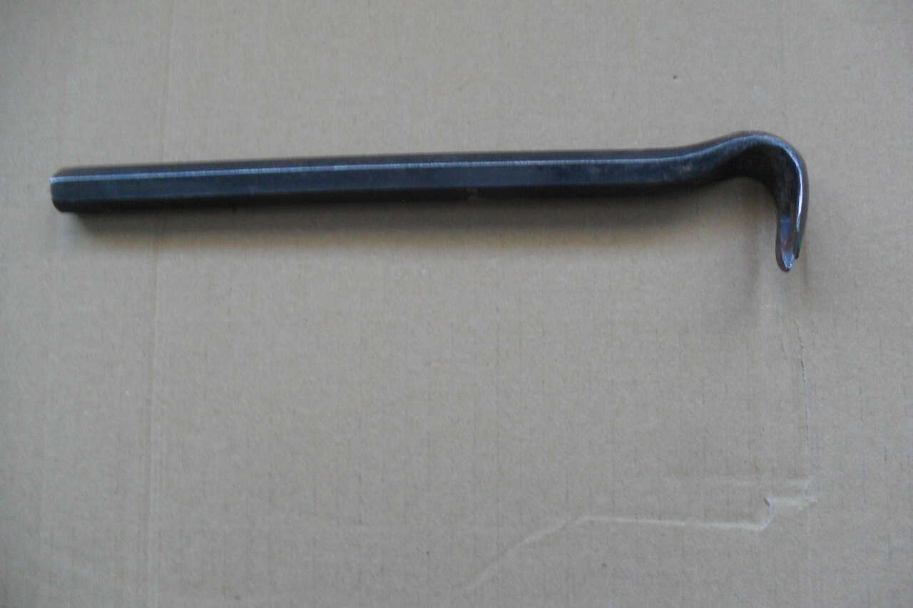 Stanley Nail Claw (CATS PAW) $12    (IV #-1-)