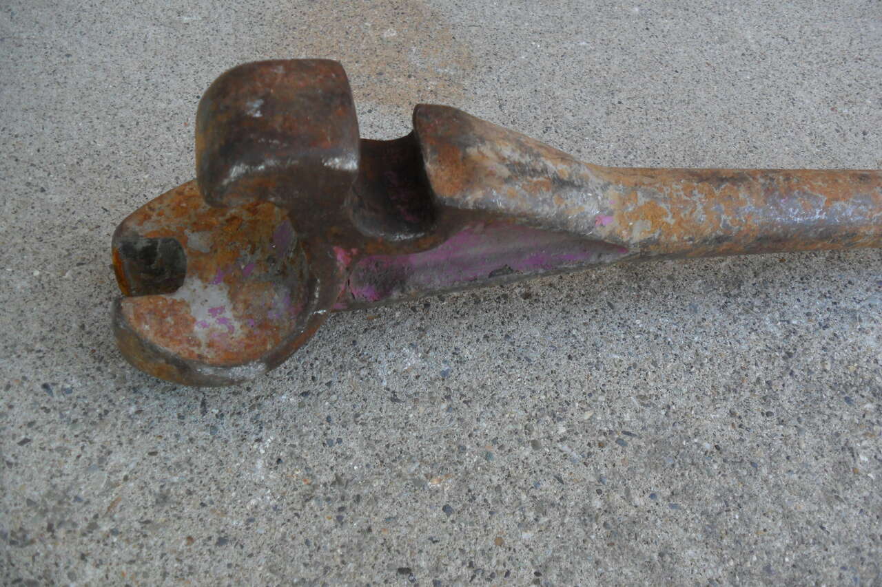 Vintage Railroad Spike Tool Weighs 12 Pounds 40 Inches Long $35