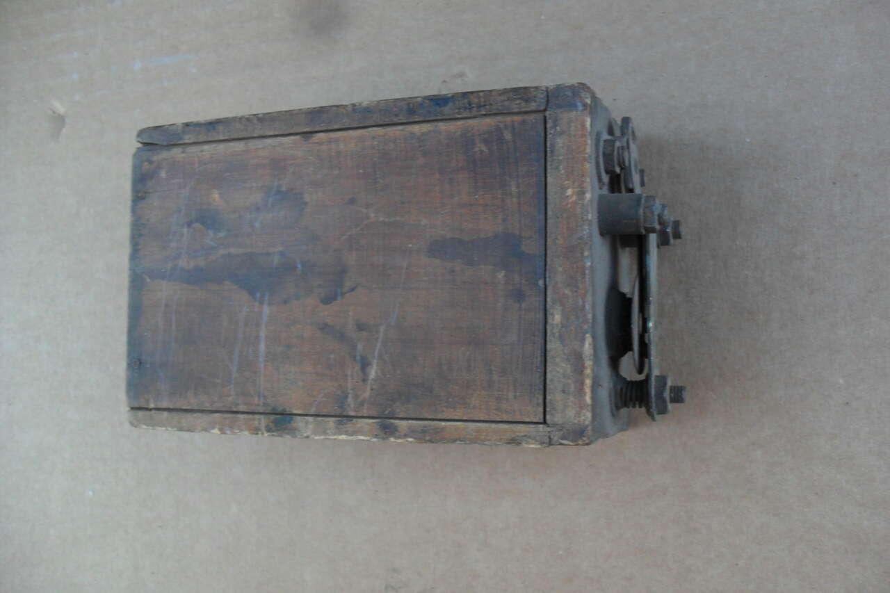 Vintage  Ford Model T Coil $10   (IV #-1-)