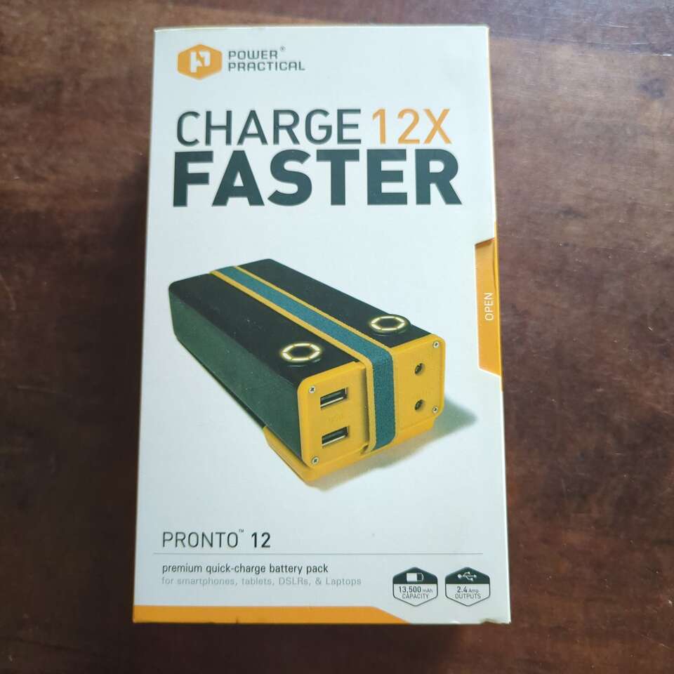 Pronto 12 phone charger