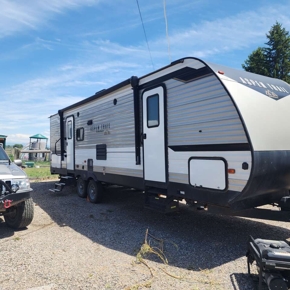 2021 Dutchman by Aspen Trail