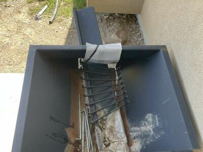 Fire Pit Insert With Grate NEW!