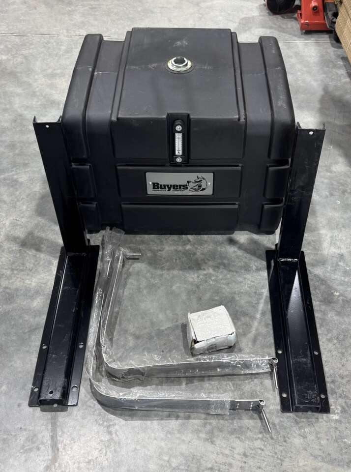 Buyers SMR50P Hydraulic Tank 50 Gallon Resevoir