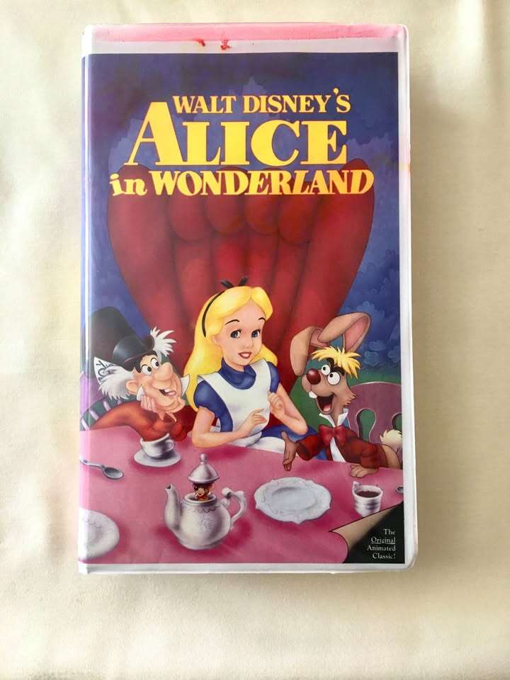 Walt Disney's "Alice in Wonderland" Black Diamond Classic (1991) 