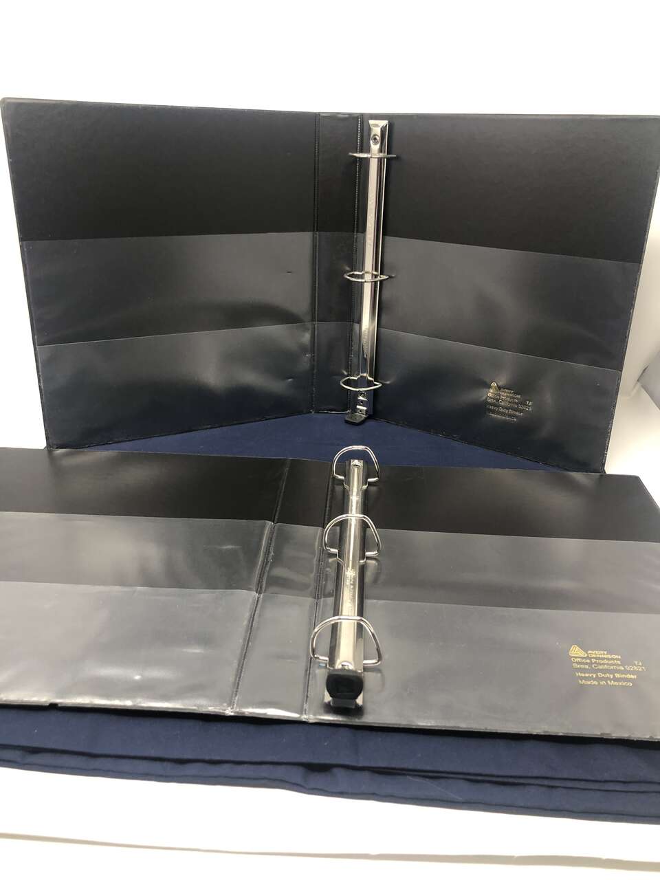 2 Avery Dennison 1" D-ring Binders with EZ Comfort and 4 Pockets