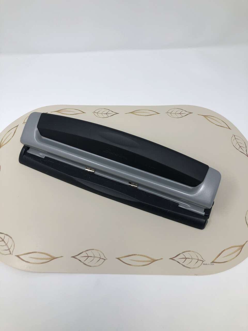 Swingline 2-hole Hole Puncher