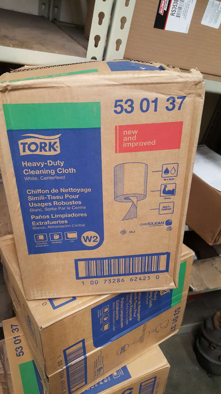 TORK TOWEL BLOWOUT SALE !!!!!! GOING FAST 4 LEFT