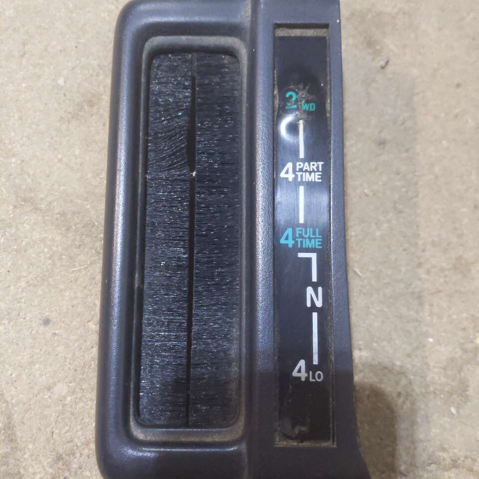 Jeep Cherokee XJ NP 242 Shifter Bezel