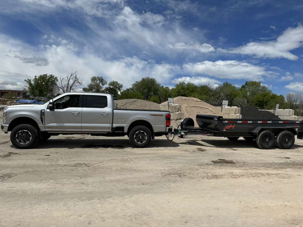 Landscape materials delivery , gavel delivery , mulch delivery