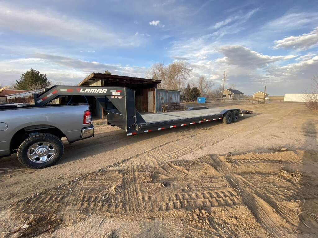 32’ Car Hauler Gooseneck Flatbed Industrial