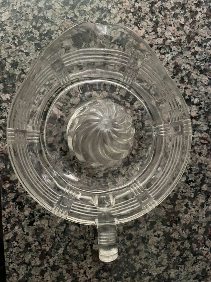 Kitchen Items - $5 or less (drinking glasses, Etc)