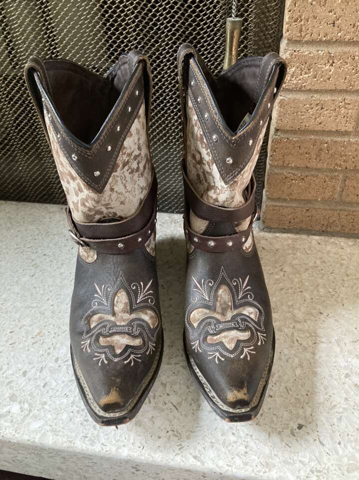 Womens Leather Cowboy Boots