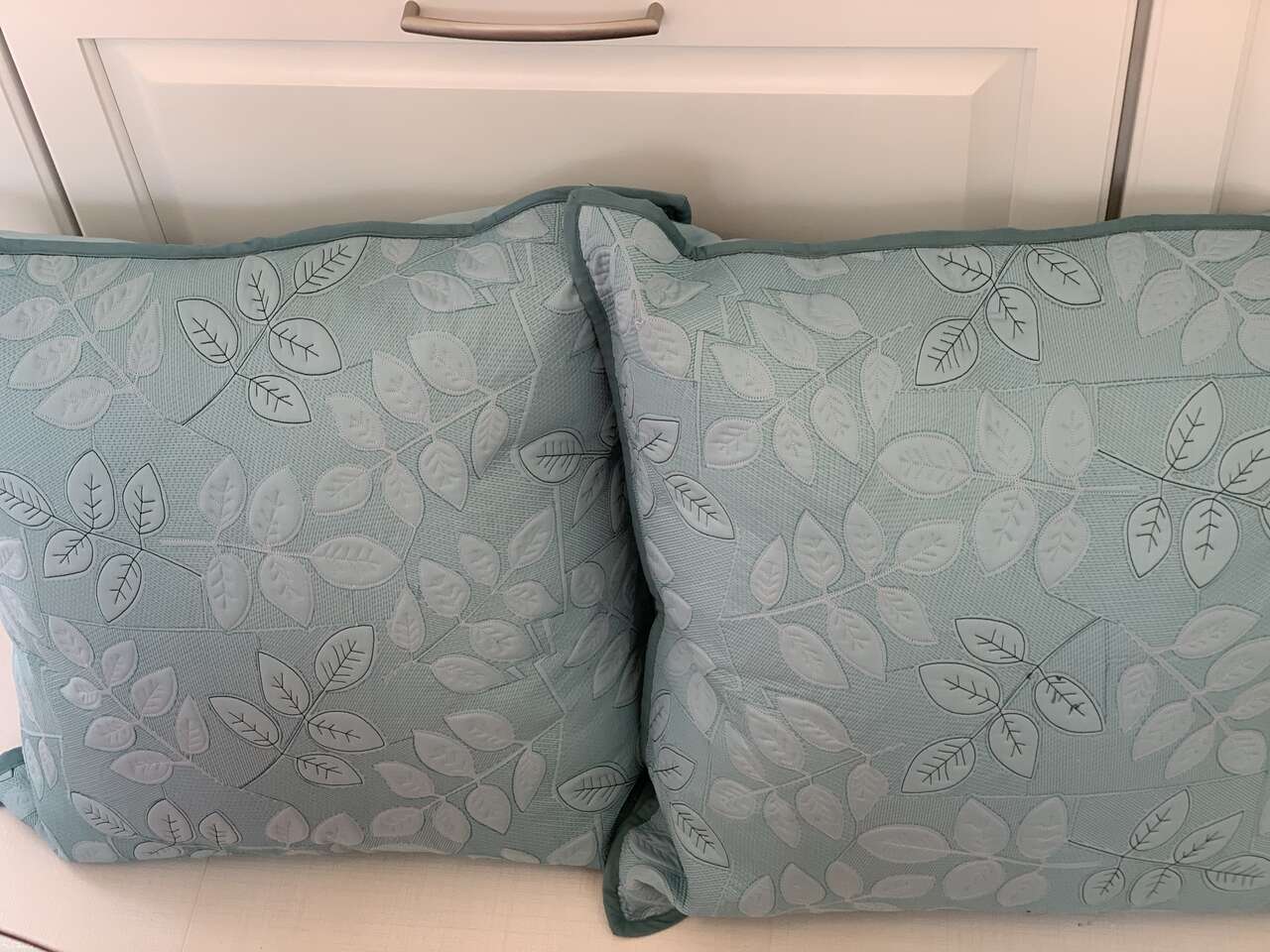 Queen Turquoise comforter  set