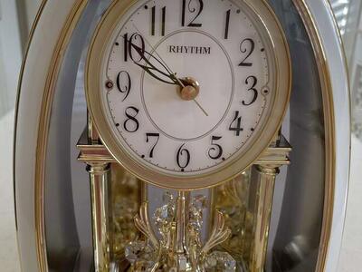 Rhythm pearl white Clock with Crystal Pendulum 4RH795WU03