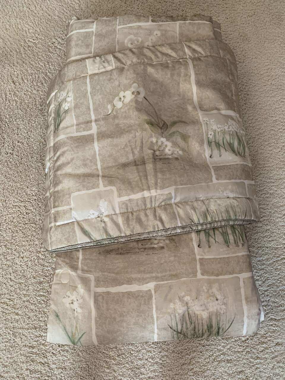 Queen /Full Comforter set Cheri Bloom Floral