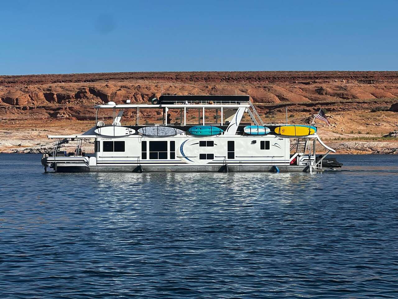 NEW Price Reduction - 2007 1/8th Share of 17 x 75 FT with upper sun deck at Wahweap with 2 – 2021 Sea Doo Sleds