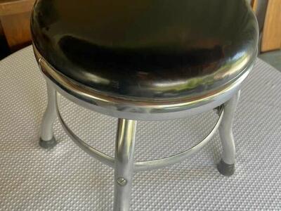 Beautiful 1950 Chrome Stool, Original Blk Top