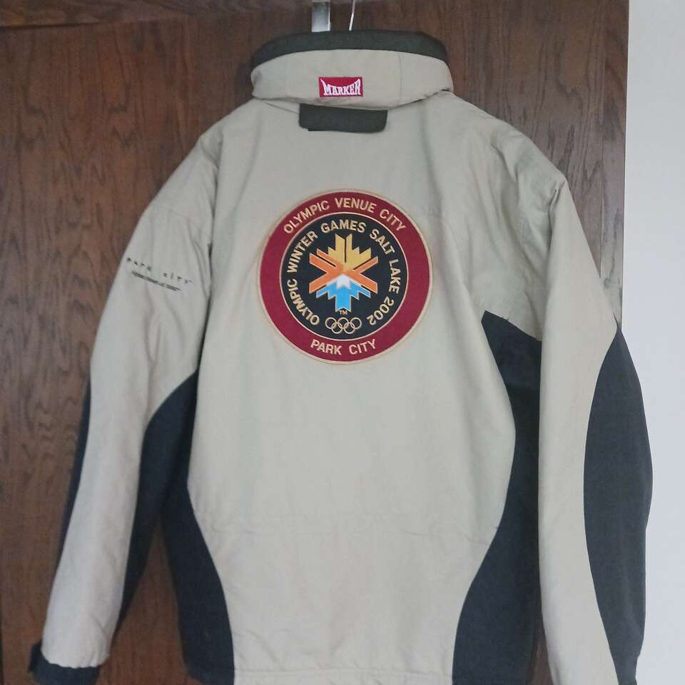 2002 Olympic volunteer jacket collectible