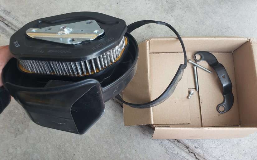 2019 iron Harley Davidson air filter and housing