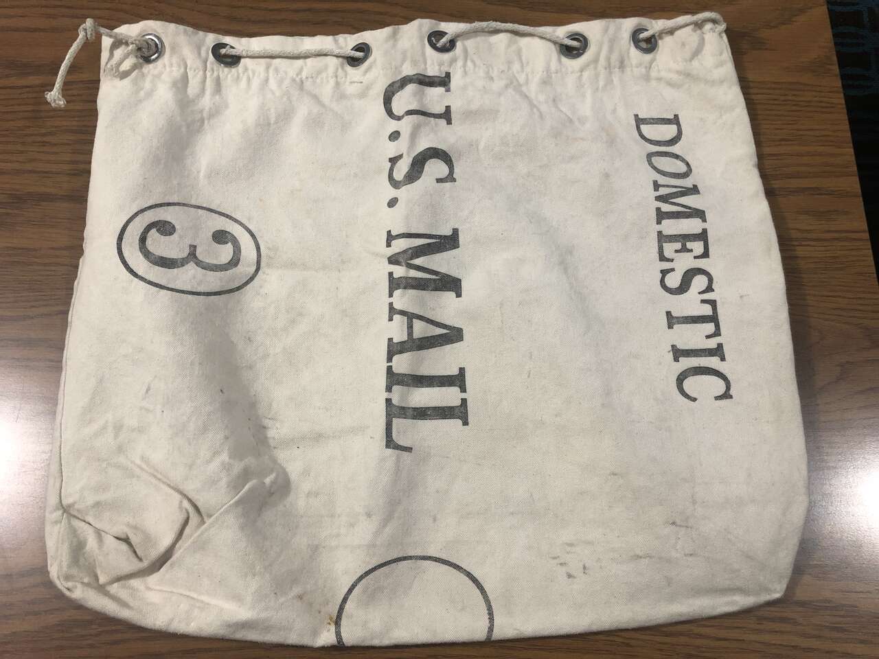 US Mail heavy canvas bag - #3, 9-81 Mail Room Tote Travel vintage USPS, postal