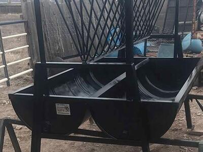 New horse/cattle feeder FREE DELIVERY IN UT