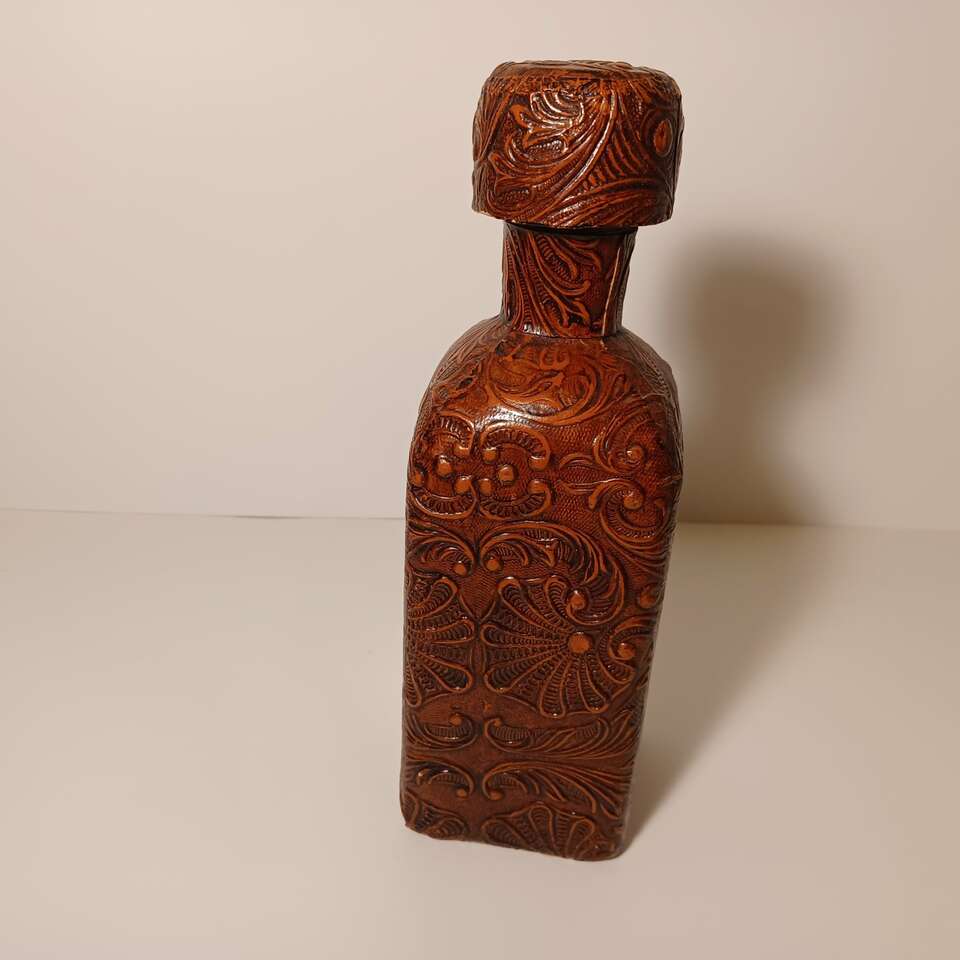 Vtg Liquor Decanter Wrapped Leather Tooled Scene of Patio De Los Leon