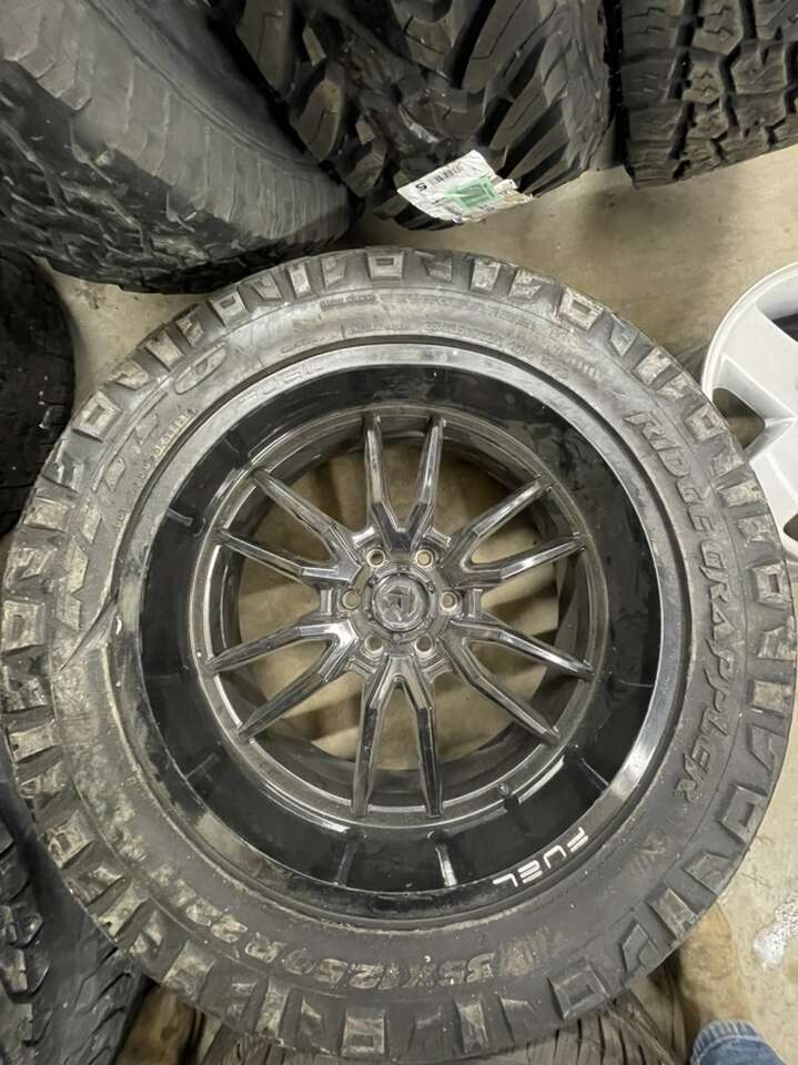 6x135 Ford F-150 22x10 Wheel