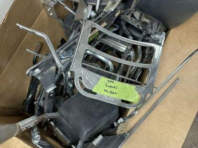 Sissy Bars And Luggage Racks Harley Davidson