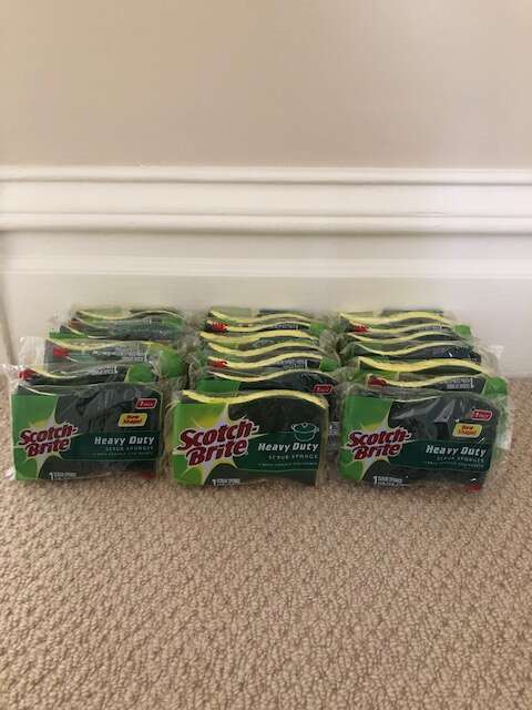 21-Pack of Heavy-Duty Scotch Pads