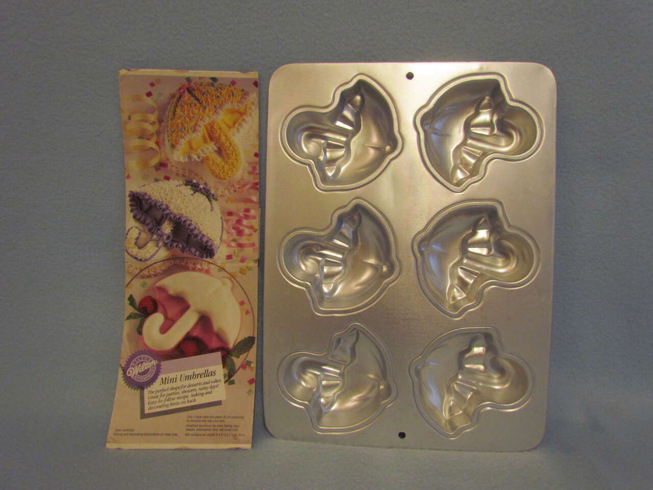 Wilton Umbrella 6 Cavity Cake Pan Mold ~ Bridal/Wedding/Baby Shower