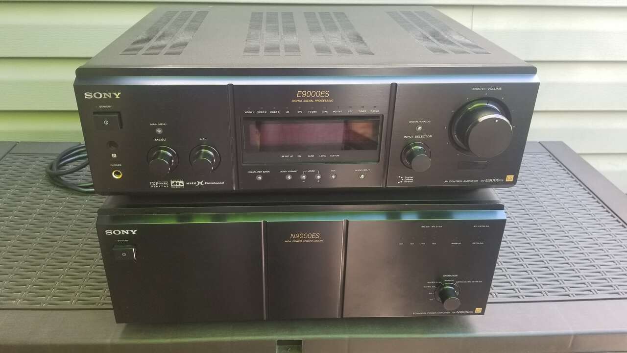 Sony Preamplifier TA-E9000ES and Power Amplifier TA-N9000ES, Original Remote