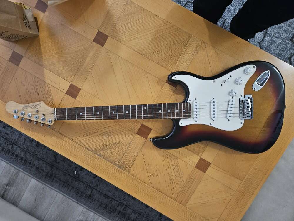 Two guitars and an amp For Trade or Barter