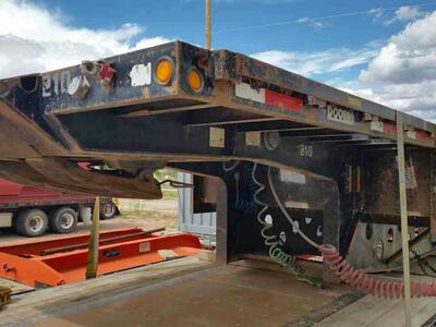 2007 Doonan T/A Step Deck Trailer w/ Tail Roll
