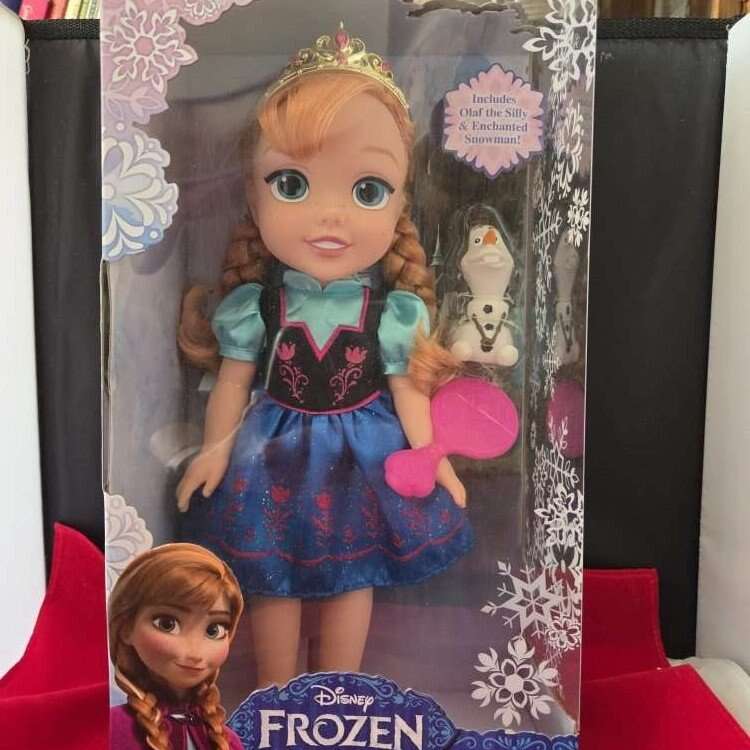 Toddler Anna frozen Disney Doll