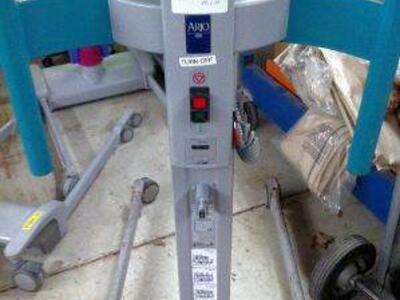 Arjo huntleigh patient lift hoist invacare hoyer