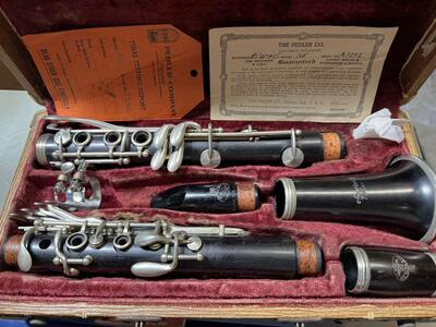 PEDLER AMERICAN Grenadilla WOOD B-flat CLARINET WITH ORIG MOUTH PIECE