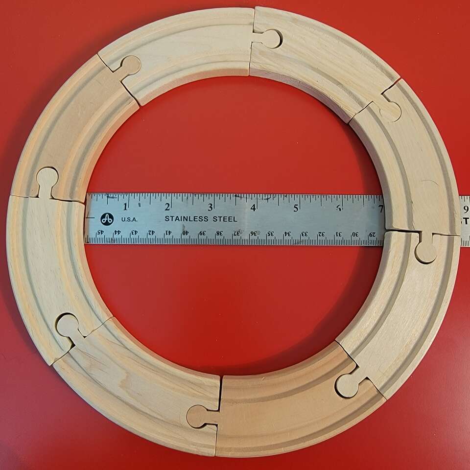 Brio/Thomas and Friends Wooden Railway 3” Curved Track. Lot of 8pcs. Full Circle. Vintage, Excellent Condition!