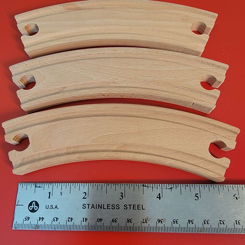 Brio/Thomas and Friends Wooden Railway 6” Curved Track. Lot of 3 Pcs, Double Ended Notched Track. Vintage, Excellent Condition!