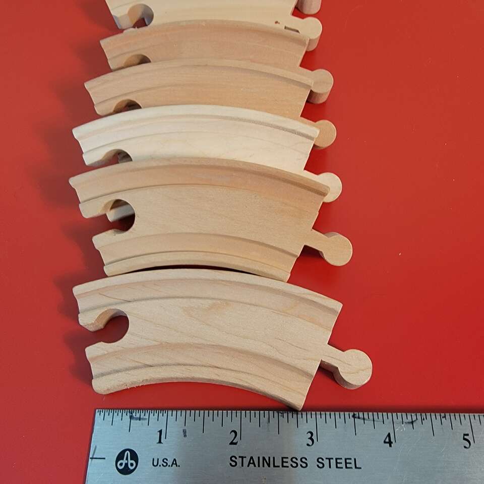 Brio/Thomas and Friends Wooden Railway 3” Curved Track. Lot of 6pcs. of Track. Vintage, Excellent Condition!