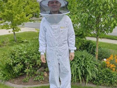 Bee Keeping supplies, Bee Keepers Suit