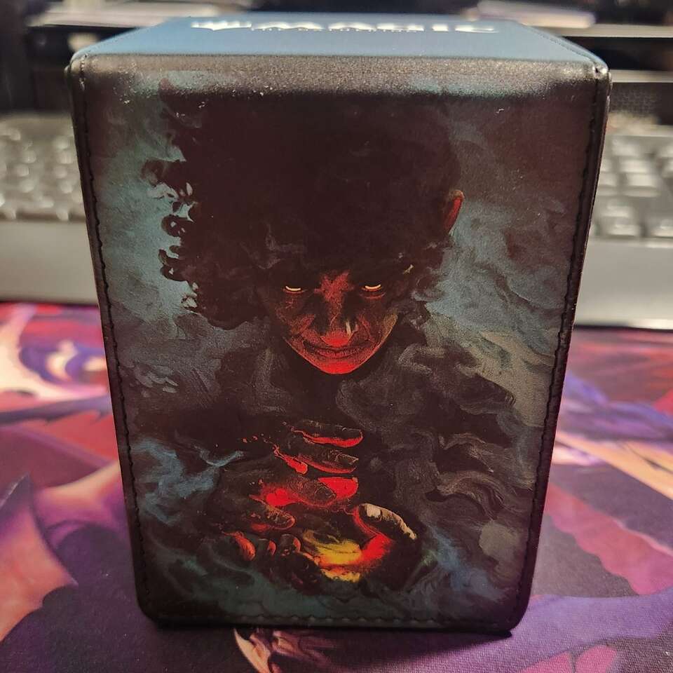 Mtg lotr frodo deck box