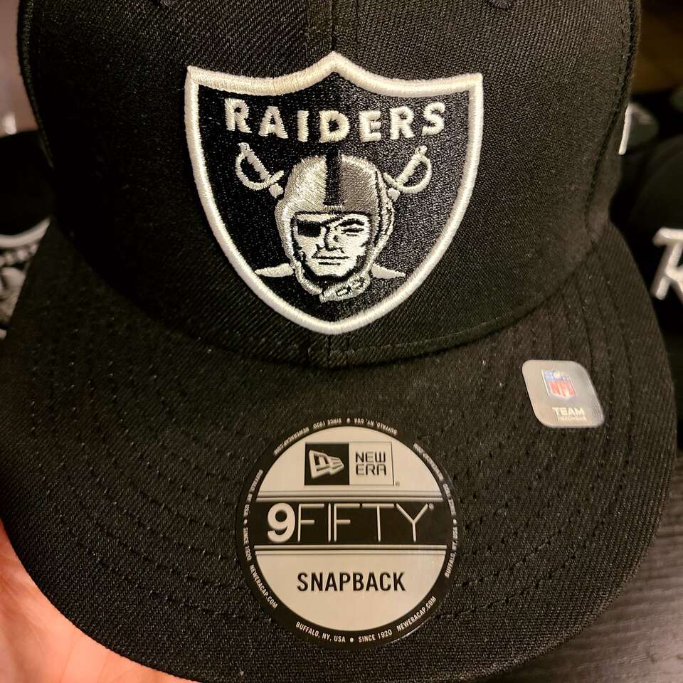 Brand New SnapBack RAIDERS