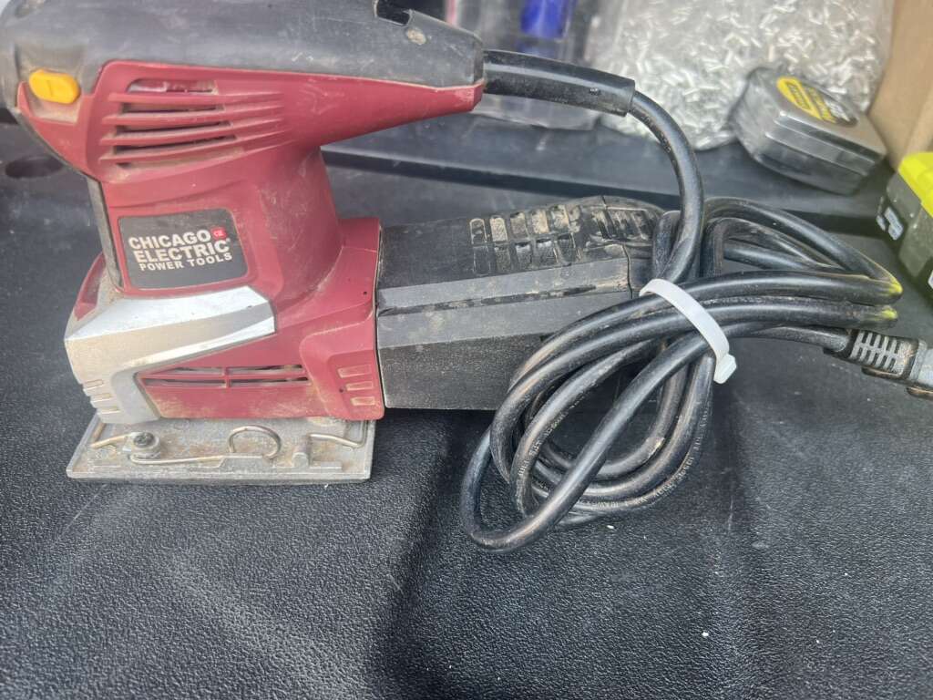 Chicago Electric Hand Sander