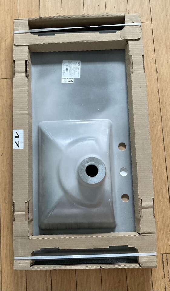 Vanity Top New In Box Home and Garden