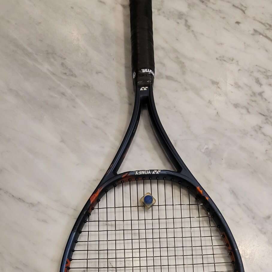 Yonex vcore 97 pro
