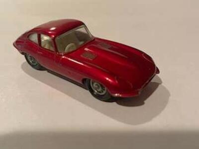Lesney Matchbox: Vintage Collectable "E" Class Jaguar No.32