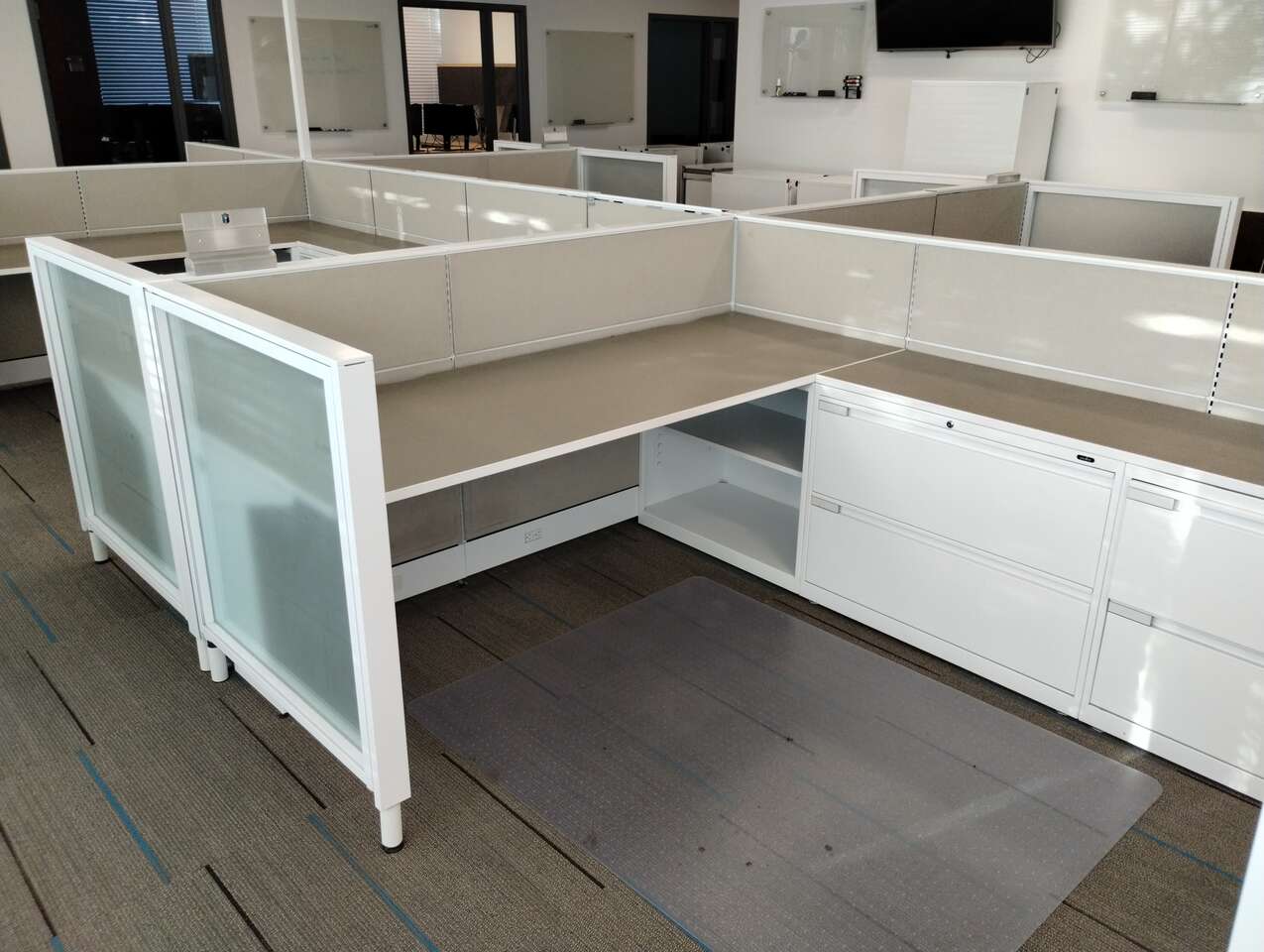 AIS -Workstation/Cubical 6.5 x5.5-Pre Owned