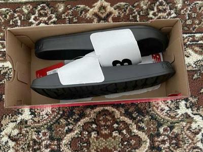NIB New Balance Mens Slides Size 8M