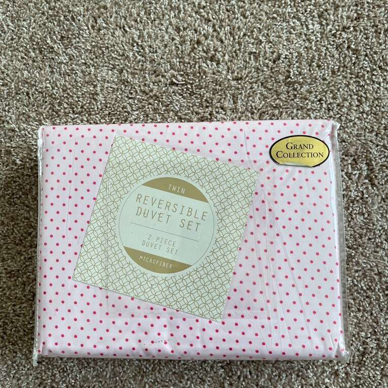 New Twin Reversible Duvet Set Chrissy Dot Pink